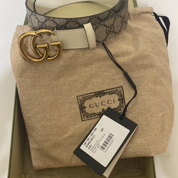Authentic gucci GG belt with GG buckle - Picture 3 of 5